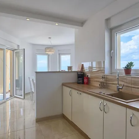 بيت للعطل Adriana Kvarner