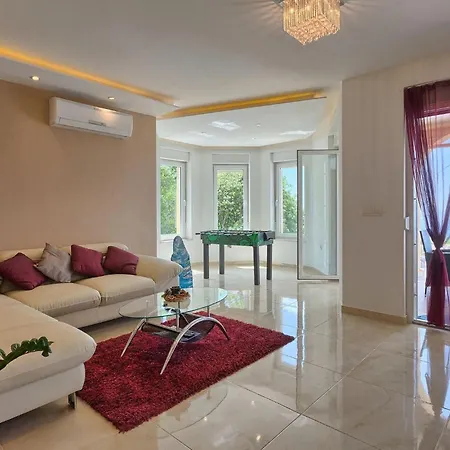 بيت للعطل Adriana Kvarner