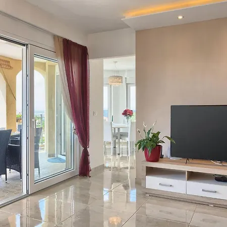 بيت للعطل Adriana Kvarner *